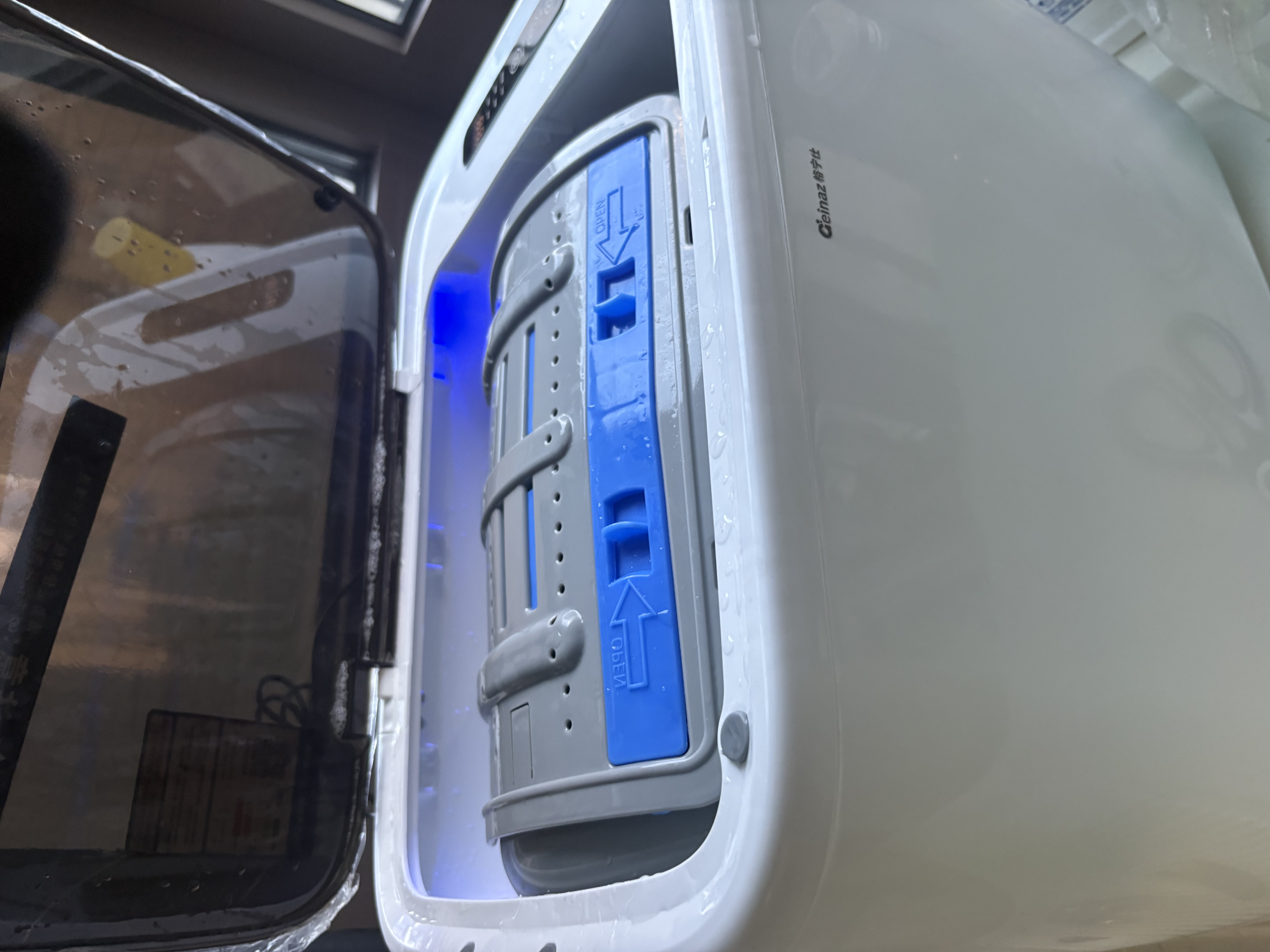 格寧仕洗鞋機(jī)全自動洗脫一體滾筒刷鞋機(jī)免拆鞋帶家用小型宿舍懶人洗襪子洗鞋神器懶人神器 白色全自動【16刷旗艦款】桶自潔+甩干+1套替換刷 曬單實(shí)拍圖