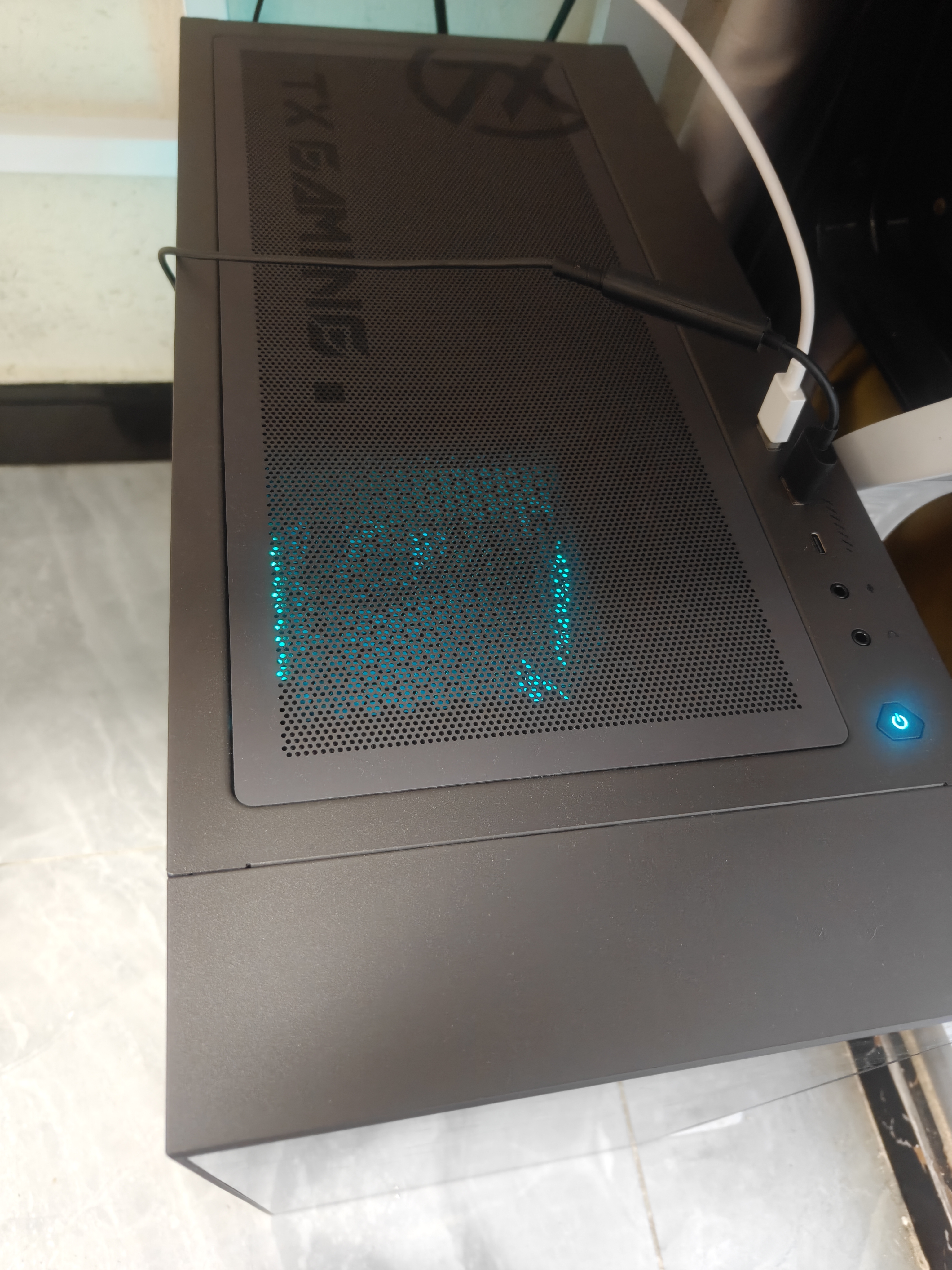 華碩天選7X 47L 臺式機游戲主機臺式電腦主機（酷睿U9 275HX 水冷 RTX5060Ti-8G顯卡 16G DDR5 1TB） 曬單實拍圖