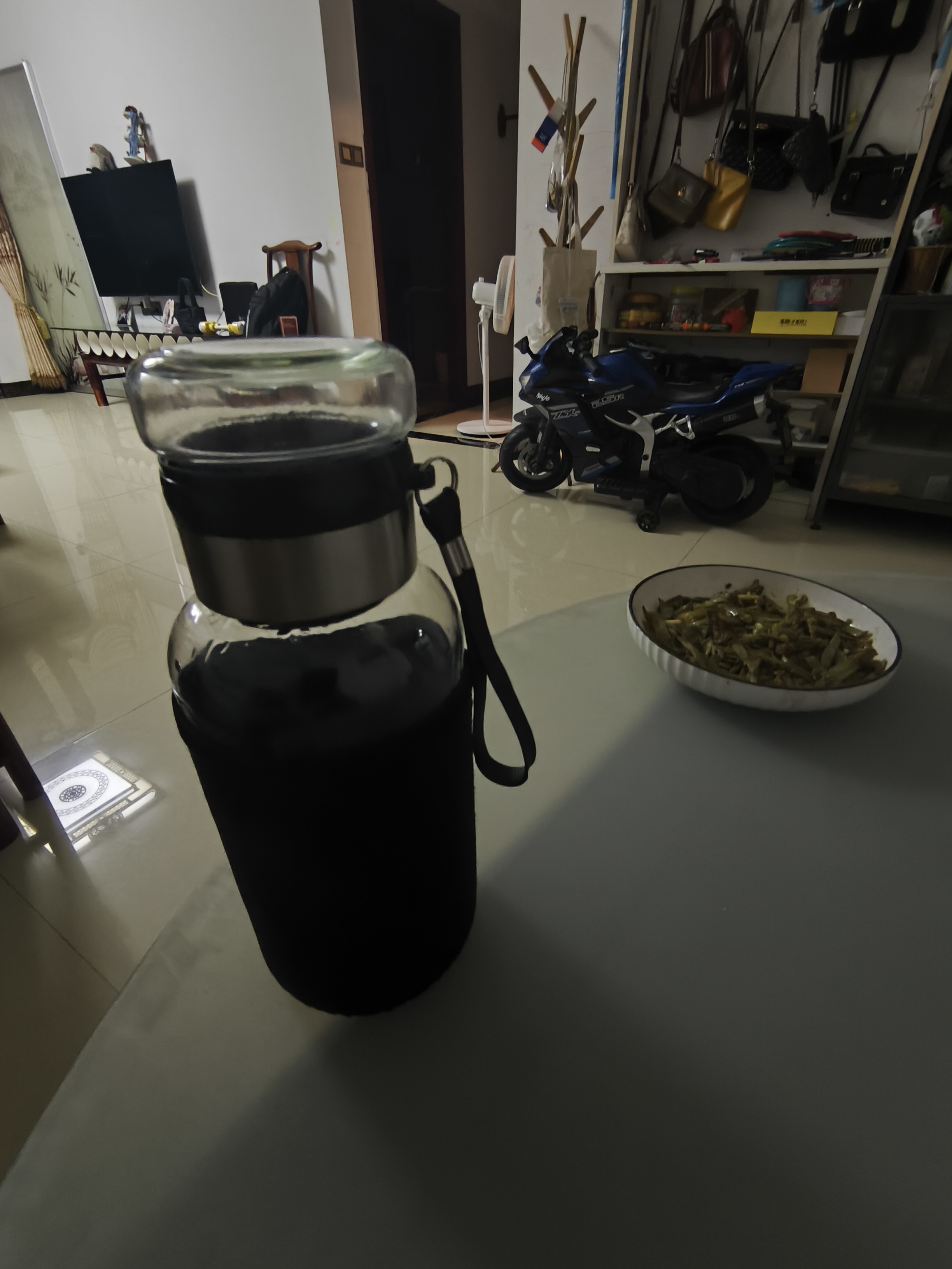 玻璃水杯大容量1000ml水茶單層玻璃茶水分離泡茶杯子瓶【送杯套】 1000ML*1個（送杯套） 曬單實拍圖