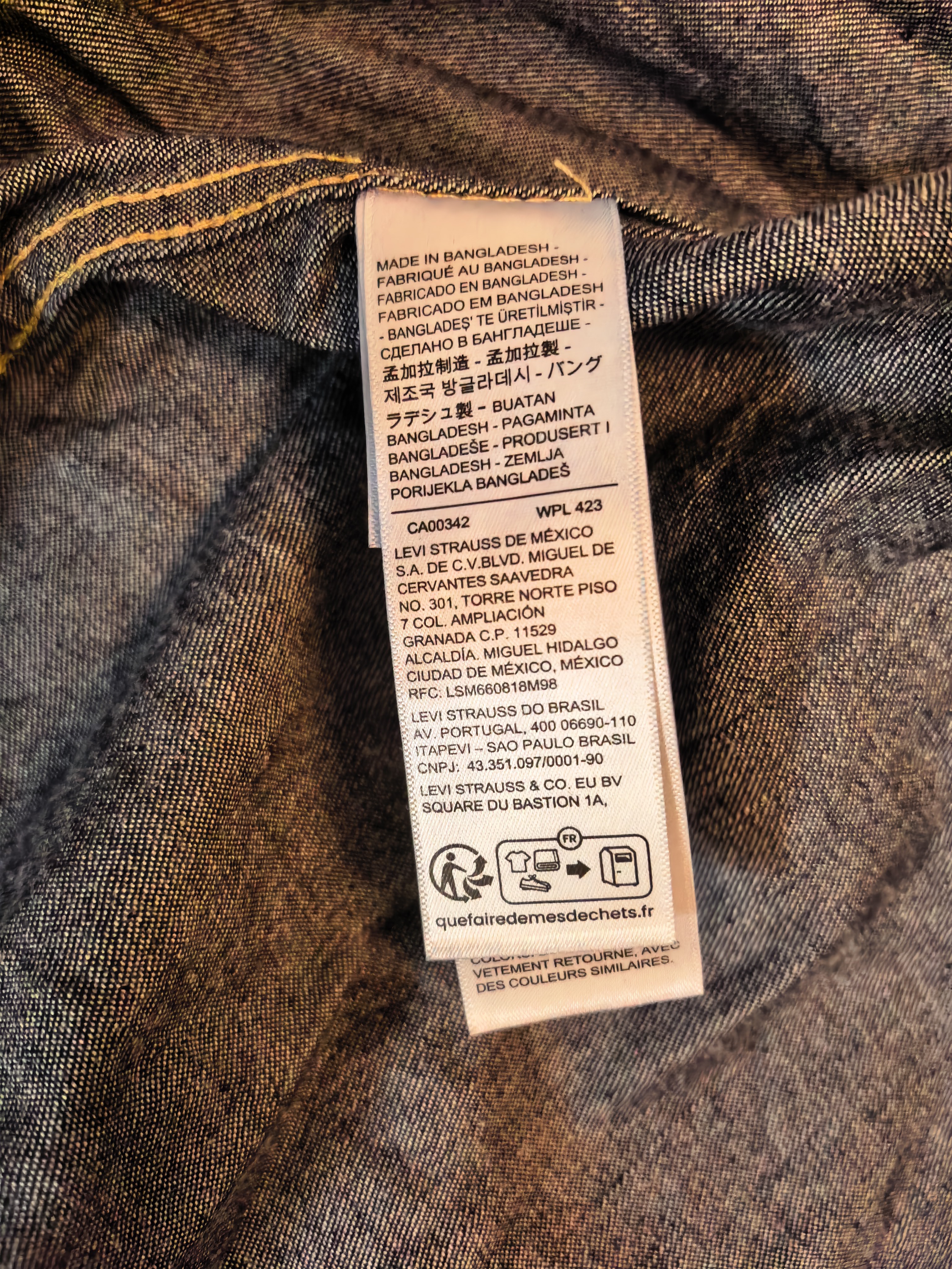 李維斯Levi's男士經(jīng)典寬松藍(lán)色牛仔襯衫時(shí)尚簡(jiǎn)約美式水洗情侶外套 曬單實(shí)拍圖