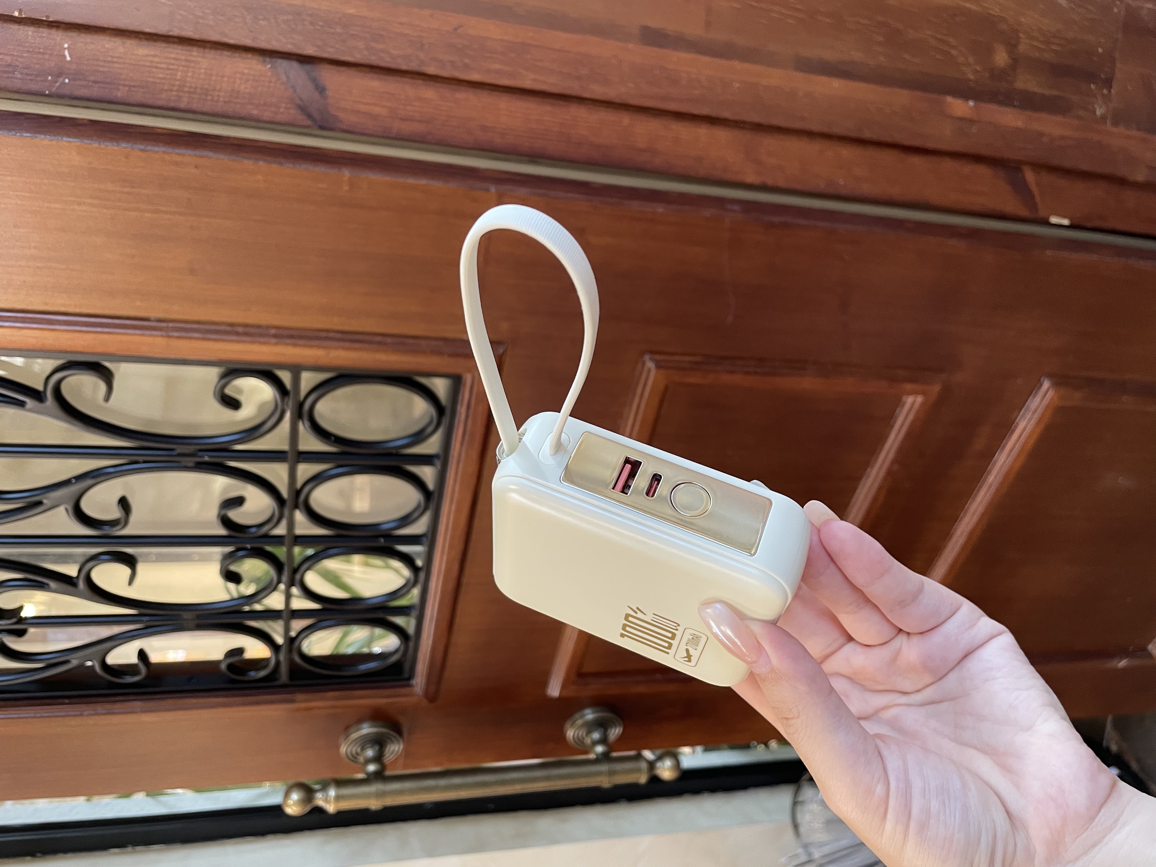 創(chuàng)龍藍直營 國標3C認證】可上飛機自帶線充電寶20000毫安100W筆記本快充移動電源適用蘋果17pro小米華為 頂配款 黃色27000毫安100w快充自帶雙線 全國次當日達 | 新國標3C認證可上飛 曬單實拍圖