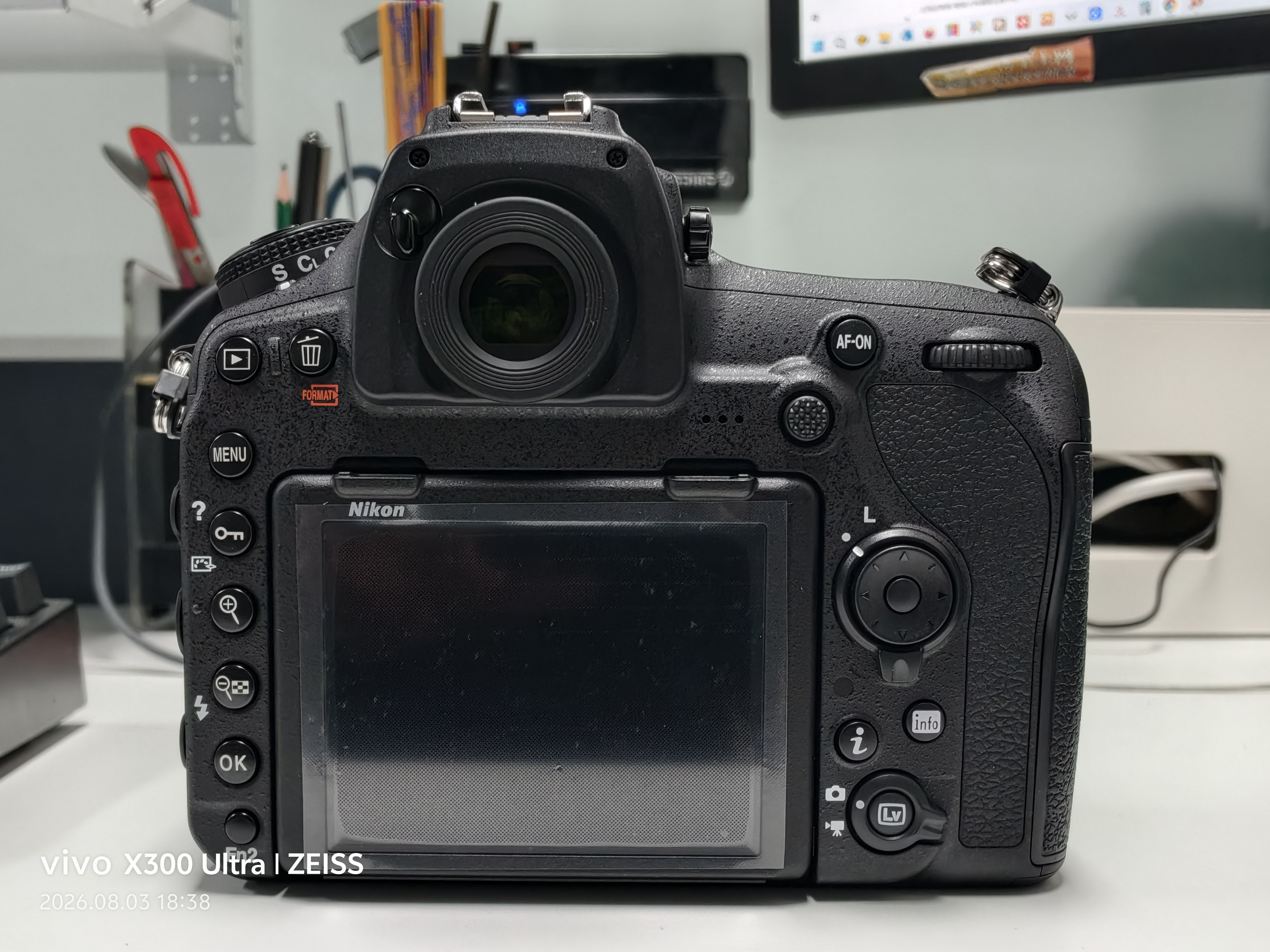 尼康（Nikon）【國家補貼】尼康相機D850單機身 高端全畫幅畫質旗艦單反相機/專業級單反高清照相機尼康D850相機 D850單機/全新未開封原廠原包裝單機【不含鏡頭】 官方標配【送鋼化膜+相機包+ 曬單實拍圖