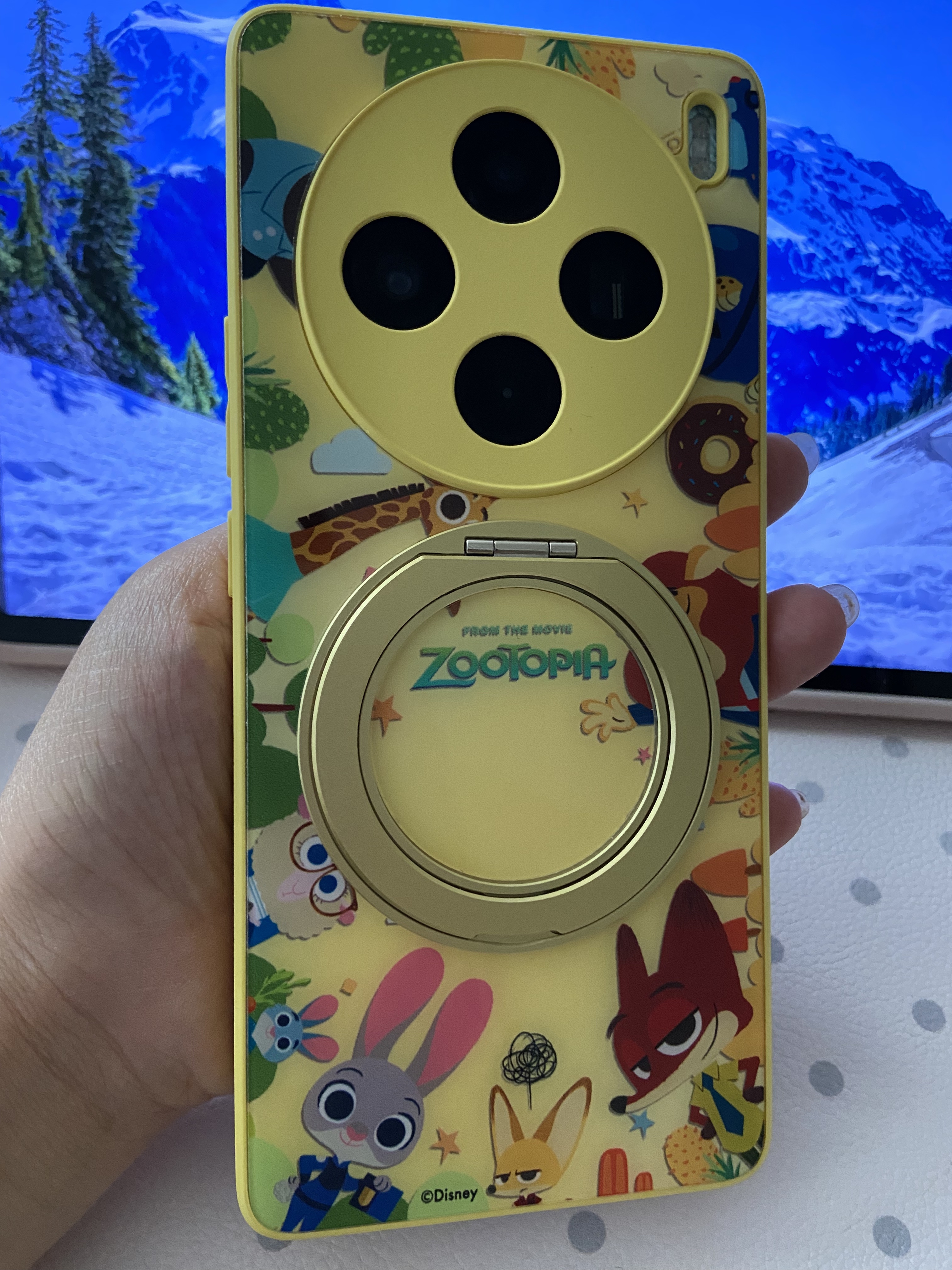 迪士尼（Disney）瘋狂動物城蘋果手機殼磁吸帶支架朱迪狐尼克情侶旋轉指環扣支點殼適用男女款鏡頭全包防摔保護套 黃色支架【檸檬黃】尼克朱迪-ZBL10268GB 華為/榮耀/小米/紅米/OPPO/VI 曬單實拍圖