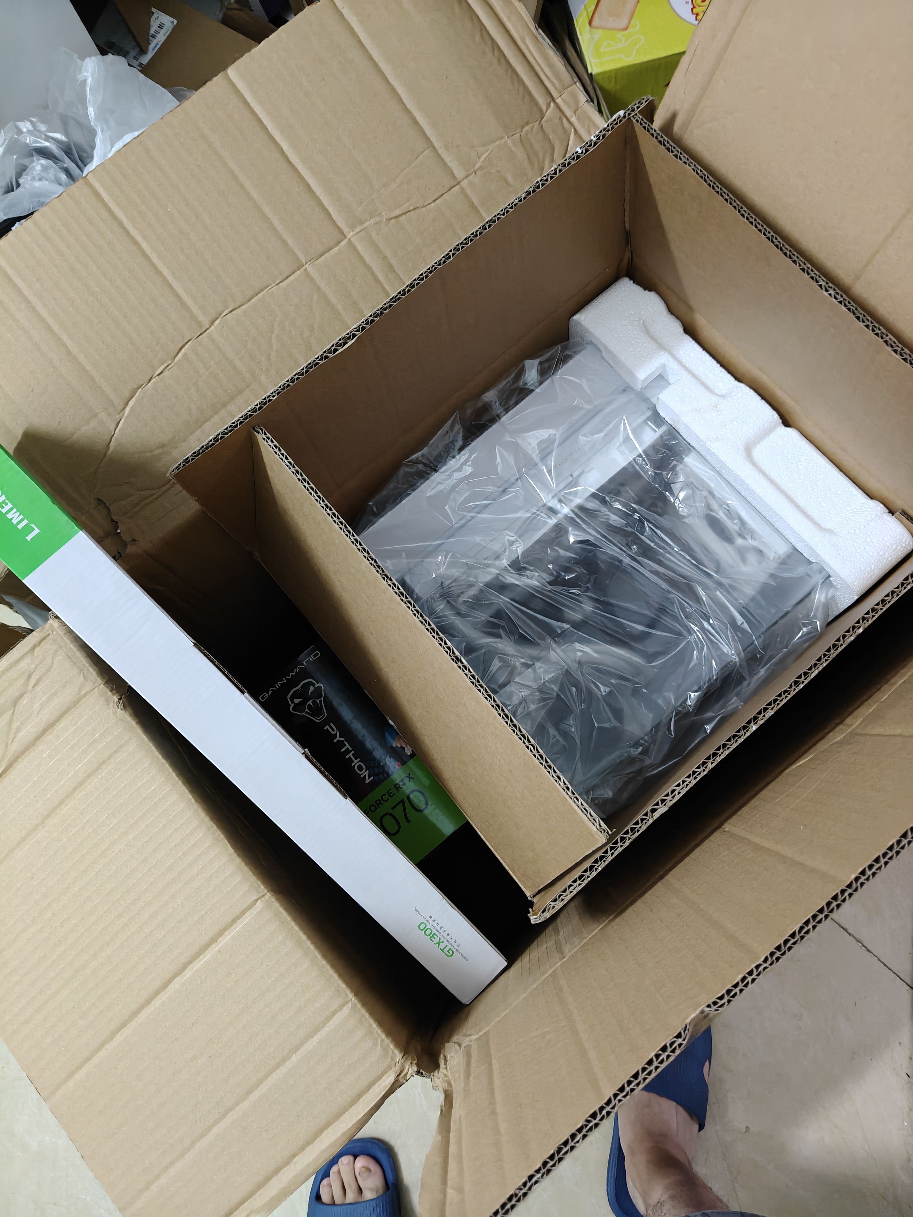 華碩（ASUS）全家桶 AMD銳龍R5/R7 9700X臺式電腦游戲主機5060ti/5070直播設計剪輯三角洲黑神話水冷整套海景房 單主機【全套配齊】 頂配：9800X3D丨D5丨1T丨RTX507 曬單實拍圖