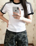 阿迪達斯三葉草2026女款修身運動休閑T恤短袖寬松運動短袖 黑白拼色 S 曬單實拍圖