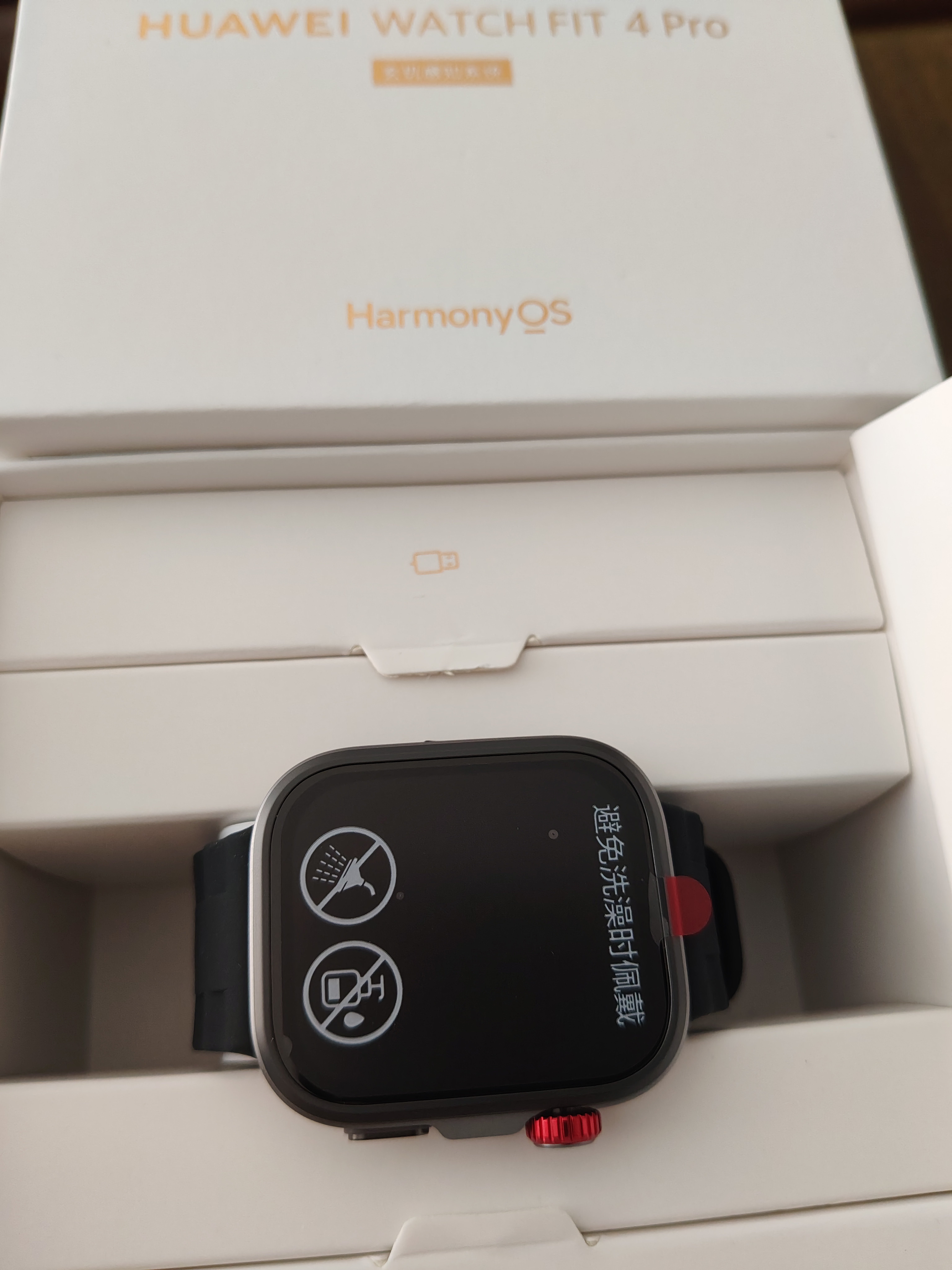 華為（HUAWEI）WATCH FIT 4 Pro曜石黑氟橡膠表帶運動智能手表鈦金屬藍寶石玻璃大屏fit4pro 曬單實拍圖