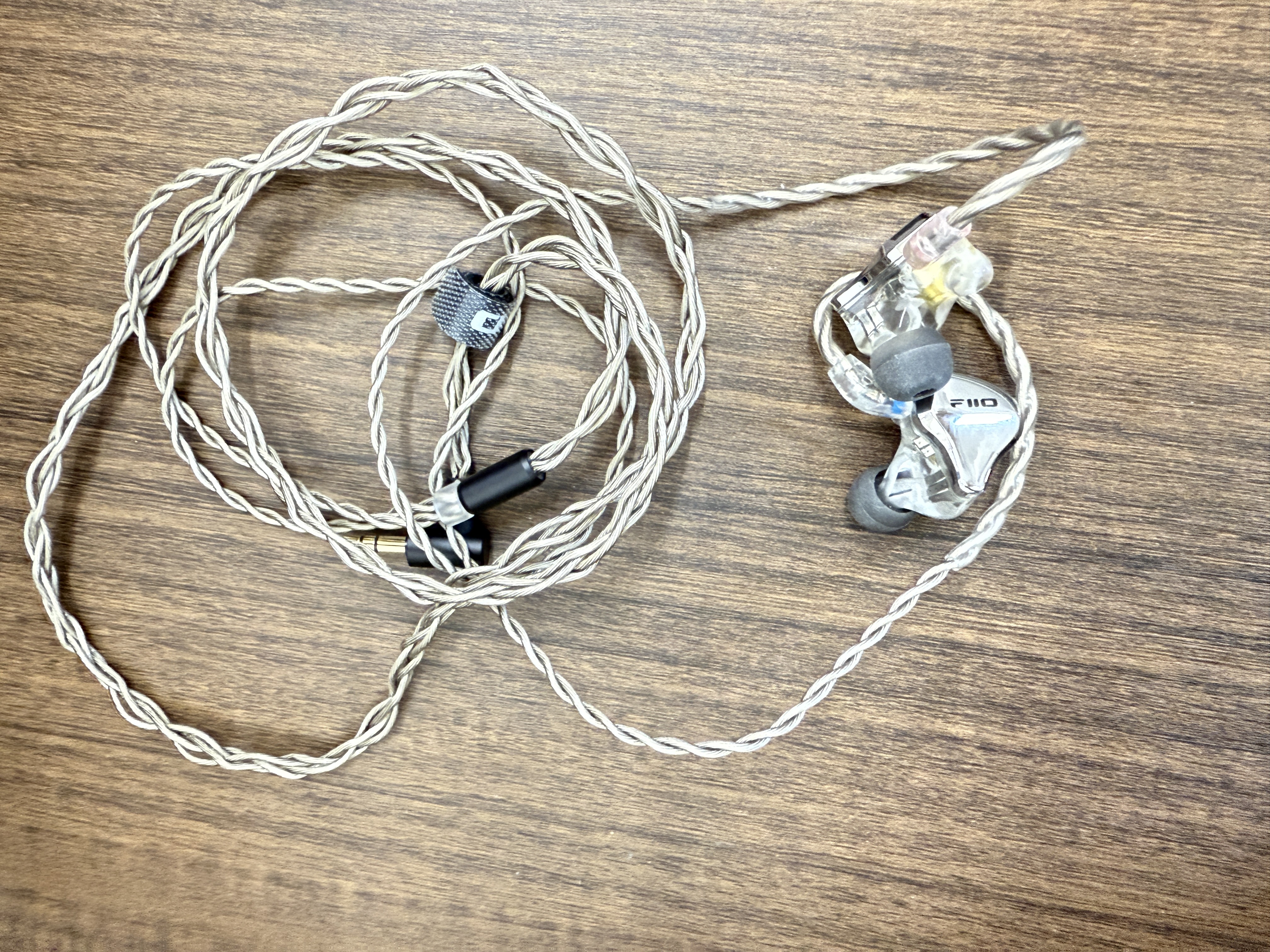 飛傲（FiiO）JH5一圈四鐵五單元重低音可換線發燒HIFI有線入耳式耳機 銀色 曬單實拍圖