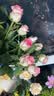 云南基地直發玫瑰鮮花全國速遞配女友生日禮物家用水養插京東快遞 艾莎玫瑰18支+2支(防損) 曬單實拍圖