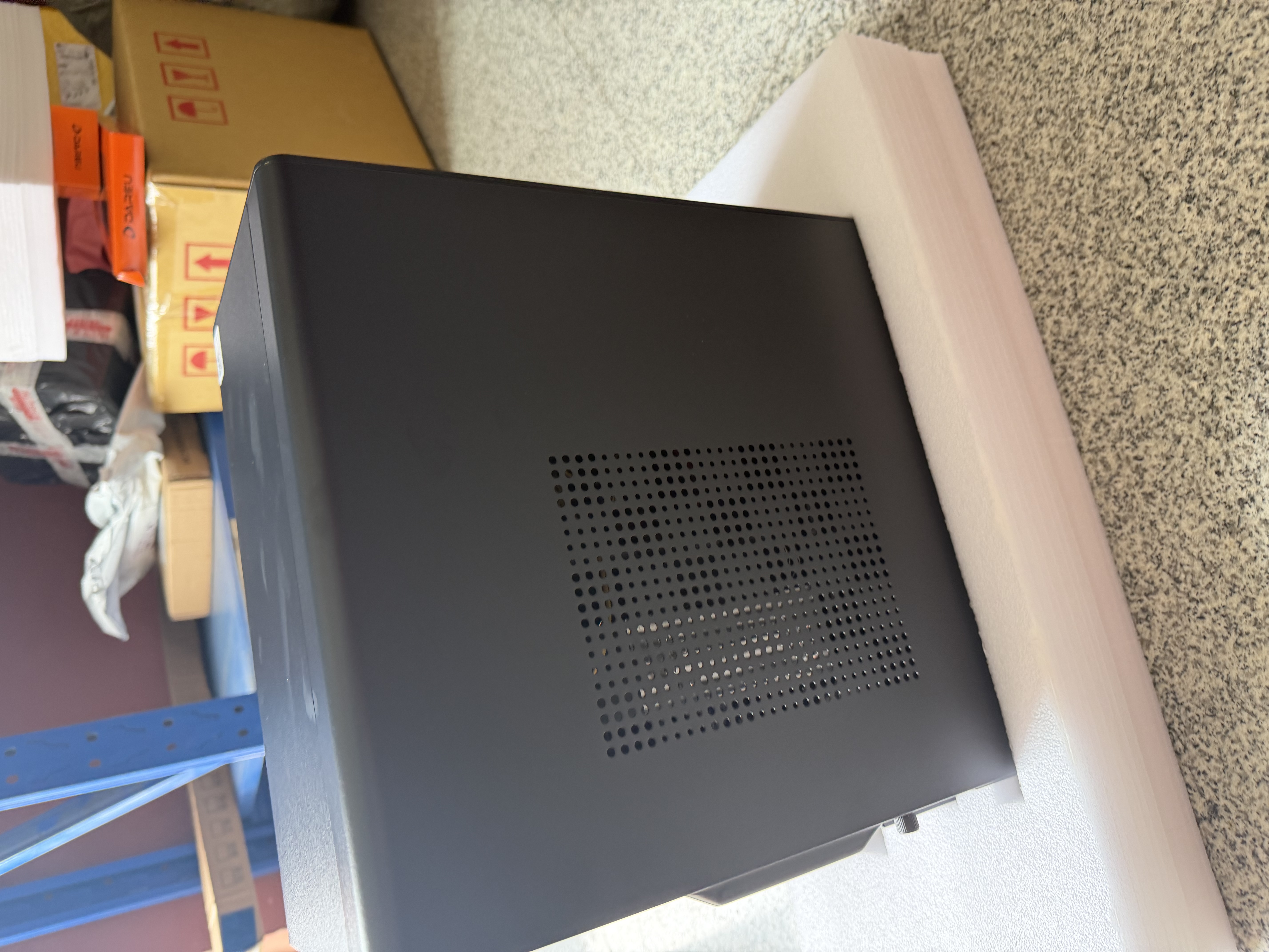 華碩（ASUS）Intel酷睿i3 10105/i5 12400F商用辦公臺式電腦主機顯示器全套家用設計高性能diy組裝整機迷你主機 規格八丨i5 14400F/16G/1TB 單主機 曬單實拍圖