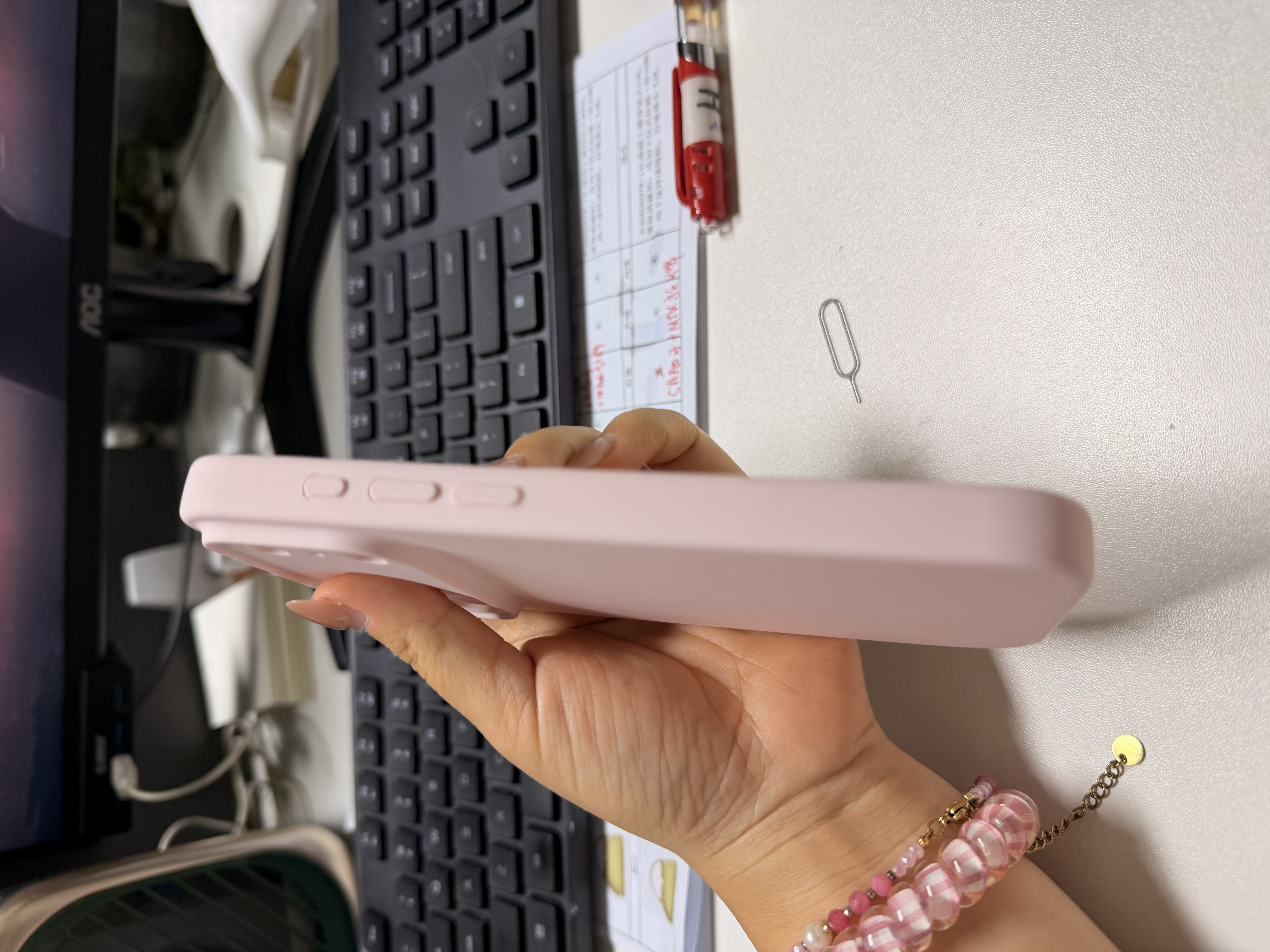 第一衛DIVI【超薄柔性液態】適用蘋果17Pro手機殼iphone17pro保護套全包防摔防磨防震親膚液態硅膠款超薄 粉 曬單實拍圖