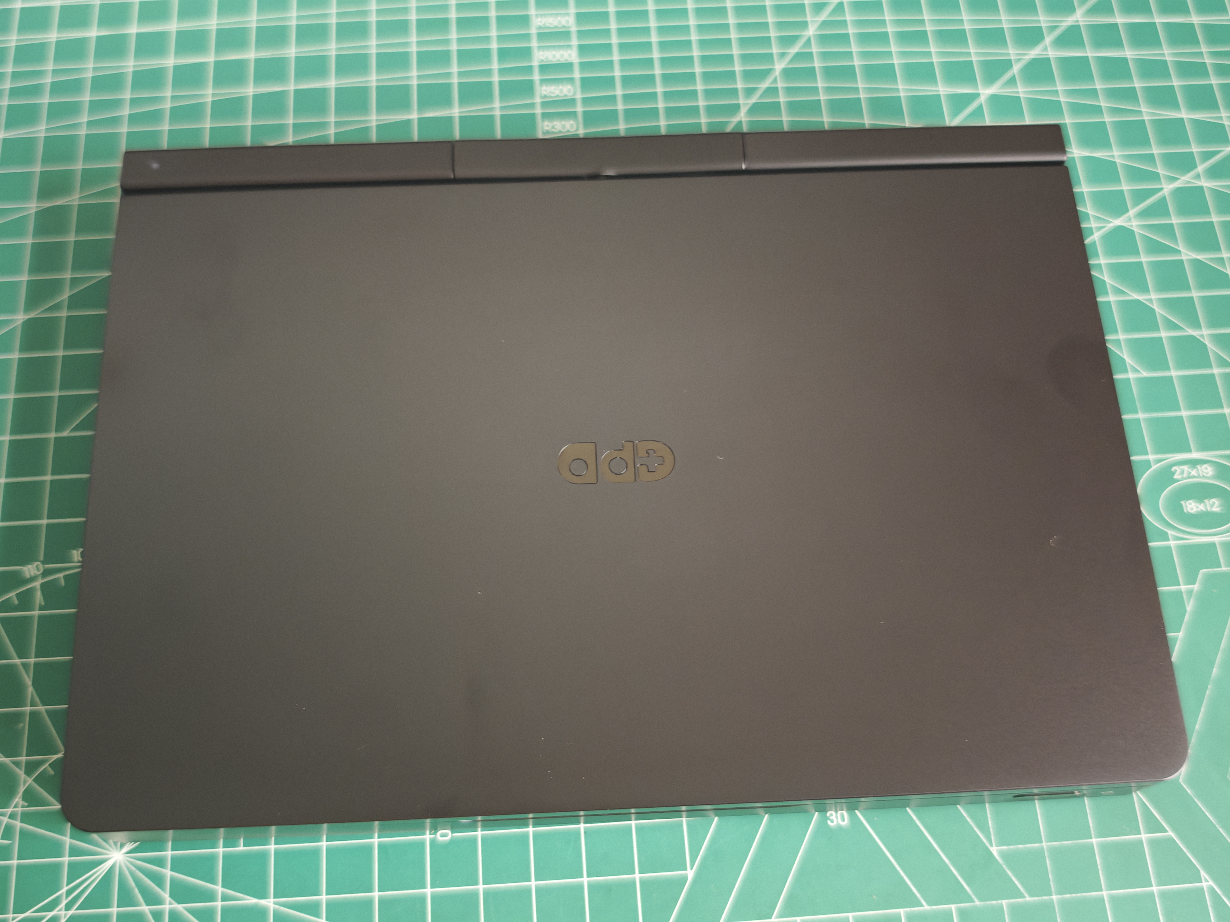 GPDPocket4 高性能AI輕小筆記本 二合一P4工程師本 8.8英寸筆記本電腦 便攜折疊觸控掌上筆記本電 銳龍AI 9 HX 370 32G+2TB 標配+RS232模塊 曬單實拍圖
