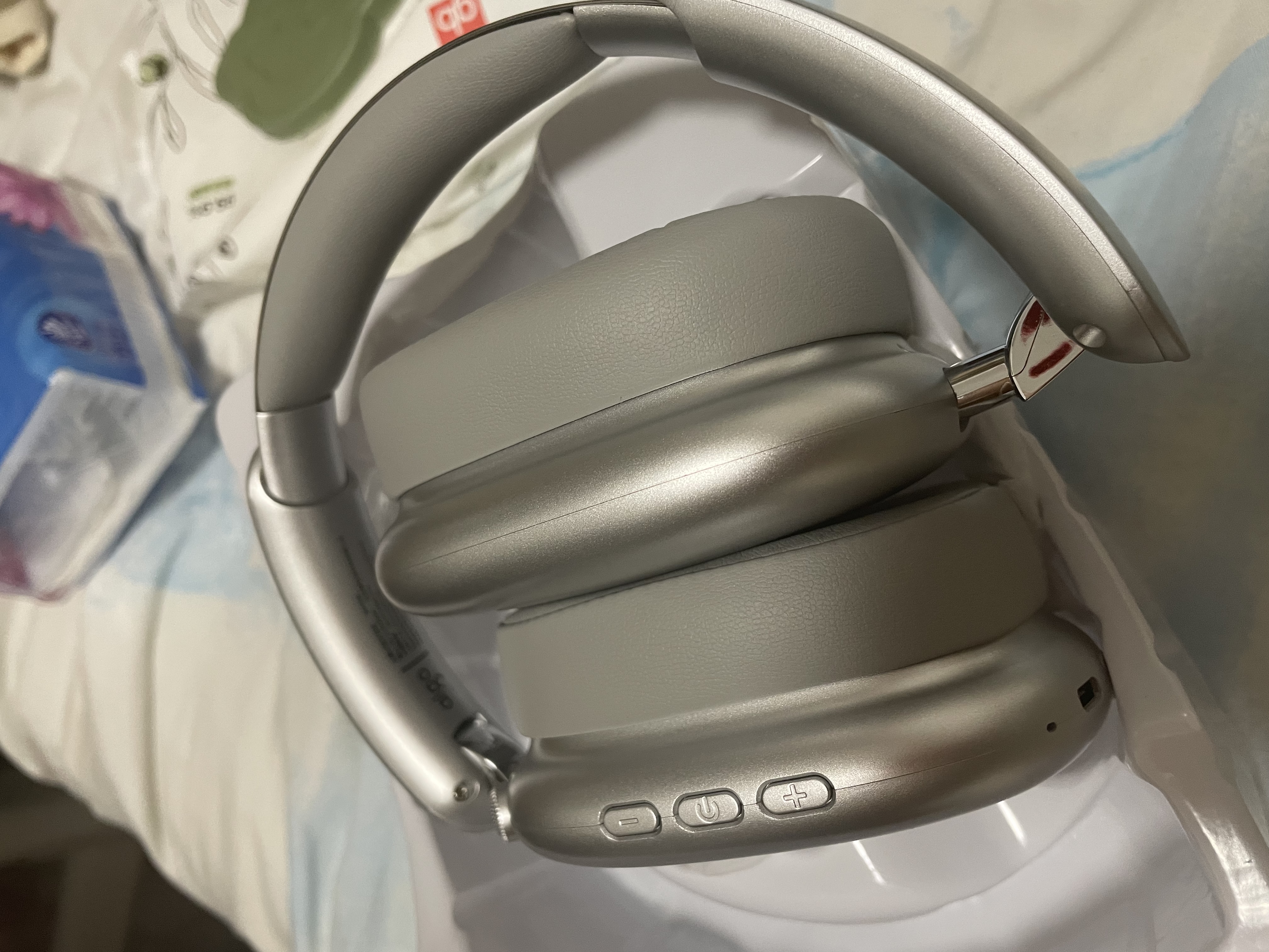 愛國者（aigo）藍牙耳機頭戴式主動降噪舒適佩戴音樂游戲運動適用于蘋果小米手機電腦 WH300星際銀 曬單實拍圖