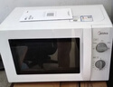 美的家用微波爐快捷小型 700W速熱 容量20L 360°均勻加熱 旋鈕操控 易清潔內(nèi)膽2026新款升級 M1-L213B二代 曬單實拍圖