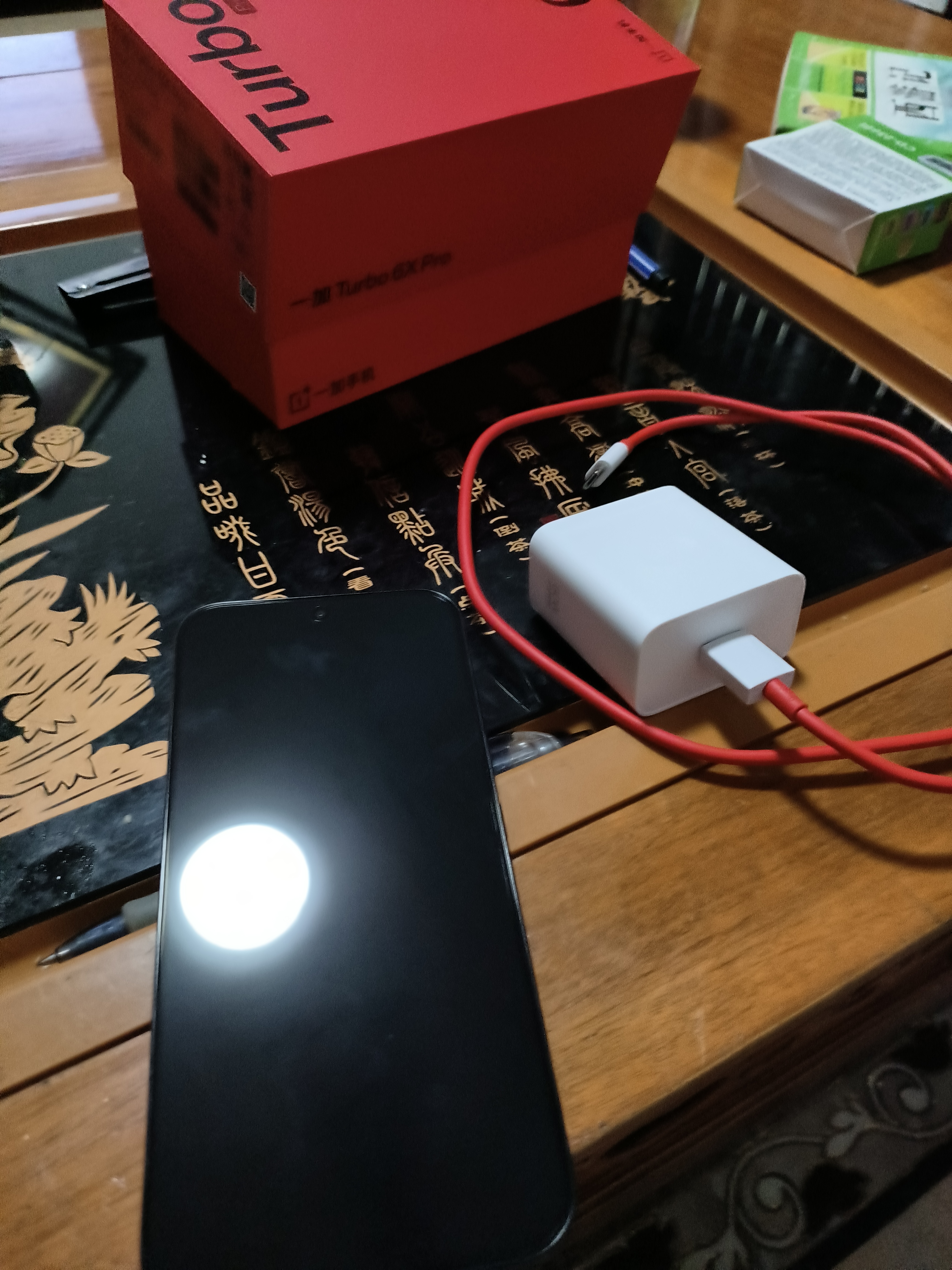 一加 Turbo 6X Pro 【國補立減15%】8000mAh大電池 1.5K三星護眼屏 新品5G智能手機 躍馬黑 8GB+256GB 官方標配【小度音響+散熱背夾】 曬單實拍圖