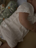 優(yōu)奇嬰兒上衣短袖T恤純棉夏季薄款衣服男女寶寶T恤半袖紗布衣服空調(diào)服 奶白-上衣 90cm 曬單實(shí)拍圖