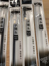 得力（deli） S760黑色中性筆筆芯 0.5mm子彈頭簽字筆水筆替芯 20支/盒 黑色 曬單實拍圖