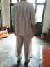 啄木鳥(niǎo)媽媽裝棉麻套裝中老年女裝2024新款夏季時(shí)尚休閑闊腿褲顯瘦兩件套 米灰色套裝 2XL [建議125-140斤] 曬單實(shí)拍圖