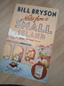 比爾·布萊森 小不列顛札記 英國環(huán)島告別之旅 Notes From A Small Island 英文原版 Bill Bryson 萬(wàn)物簡(jiǎn)史作者 曬單實(shí)拍圖