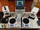 Pioneer DJ【品牌專(zhuān)賣(mài)】先鋒DDJ-GRV6升級版 DJ打碟機控制器入門(mén)DJ直播打碟聚會(huì )轟趴4路通道 混音打碟機 DDJ-GRV6標配+HDJ-CUE1耳機 黑色 曬單實(shí)拍圖