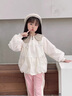 迪士尼女童秋裝薄外套2025新款兒童洋氣女孩春秋款開(kāi)學(xué)季上衣娃娃領(lǐng)米色 杏色 130cm 曬單實(shí)拍圖