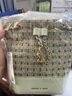 CHARLES&KEITH粗花呢鏈條水桶包包女包女士生日禮物CK2-10781873-1 Mint Green薄荷綠色 M 曬單實(shí)拍圖