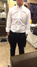 墨諾佰男士修身版型免燙白襯衣純色長袖襯衫商務(wù)休閑時(shí)尚領(lǐng)尖扣款 簡約白 41 碼（145-160斤） 曬單實(shí)拍圖