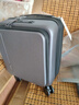 翻譯官春秋前開(kāi)拉桿箱深倉行李箱迷你小型登機箱出差商務(wù)男女萬(wàn)向輪手提 礦石灰雙拉鏈深倉前開(kāi) 15英寸 登機箱春秋前開(kāi)倉 曬單實(shí)拍圖