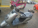 杰帆（JF）大金牛踏板電動(dòng)車(chē)摩托車(chē)電摩外賣(mài)車(chē)電動(dòng)摩托車(chē)男女款電動(dòng)車(chē)代步車(chē) 整車(chē)含72v35a黑金電池 經(jīng)濟款 曬單實(shí)拍圖