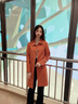 亦朵風(fēng)衣女春秋女裝時(shí)尚溫柔直筒風(fēng)衣女中長(zhǎng)款氣質(zhì)百搭橘色外套 橘色 XL 曬單實(shí)拍圖