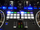 Pioneer DJ 先鋒DDJ-REV7黑膠一體機(jī)打碟機(jī)2通道專業(yè)DJ控制器搓碟套裝包房打碟機(jī) DDJ-REV7標(biāo)配 曬單實(shí)拍圖