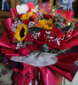 花藝灣鮮花同城配送康乃馨玫瑰混搭花束送媽媽長(cháng)輩生日禮物全國花店 大氣·33朵玫瑰康乃馨5朵向日葵 全國同城配送 留言送花日期 曬單實(shí)拍圖