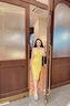 CHUU木耳邊吊帶連衣裙女2025夏季新品基礎辣妹性感開(kāi)叉背心中長(cháng)裙 奶黃 均碼 曬單實(shí)拍圖