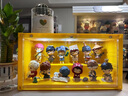 泡泡瑪特集裝箱展示盒盲盒收納盒公仔娃娃手辦模型展示柜透明防塵 【小號款/靚麗黃】-贈臺階 帶燈款/贈數據線(xiàn) 曬單實(shí)拍圖