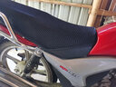 摩托車(chē)坐墊套豪爵鈴木翼爽125/150系列蜂窩網(wǎng)狀防曬隔熱座套 黑色加厚小孔 曬單實(shí)拍圖