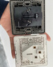 西門子（SIEMENS）開關(guān)插座面板 睿致系列極光灰色 三開雙控（帶LED指示燈） 曬單實拍圖
