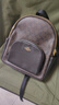 COACH(蔻馳) Court中號女士雙肩包 經(jīng)典品牌logo休閑背包 時尚大牌女包 深棕拼黑色 5671 IMAA8 尺寸：長27*寬8*高30cm 曬單實(shí)拍圖