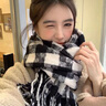 MAINLYKITTY圍巾秋冬季保暖格子圍巾女士圍脖披肩2025新款生日禮物送女友老婆 【黑白色】-禮盒裝 曬單實(shí)拍圖