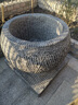 泰禧閣天然青石缸庭院石雕水缸石頭魚(yú)缸花盆石材荷花魚(yú)圓缸戶(hù)外養魚(yú)石盆 青石高點(diǎn)黑直徑60cm 曬單實(shí)拍圖