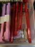斑馬牌日本ZEBRA斑馬中性筆C-JJ1彩色筆桿可替換0.5黑籃紅學(xué)生用考試黑色水筆教學(xué)辦公簽字筆 紅色 五支裝 曬單實(shí)拍圖