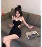 桃伊悠（taoyiyou）黑色鏤空吊帶連衣裙女夏季純欲風(fēng)掛脖辣妹v領(lǐng)收腰顯瘦包臀短裙子 黑色 M 曬單實(shí)拍圖