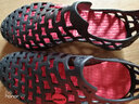 大帝馬車(chē) 夏季透氣套腳洞洞鞋網(wǎng)面男情侶女包頭透氣男鞋涼鞋沙灘涼拖鞋男ZL-555 情侶黑紅色 36 曬單實(shí)拍圖