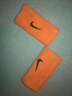 耐克（NIKE） 籃球網(wǎng)球運(yùn)動(dòng)跑步健身吸汗加長(zhǎng)毛巾棉護(hù)腕腕帶男女排球羽毛球 藍(lán)白紅N0001586620OS 均碼（長(zhǎng)寬13.3*7.6cm） 曬單實(shí)拍圖