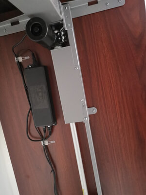 真实揭露感受乐歌 电动升降桌怎么样?质量优缺点评测