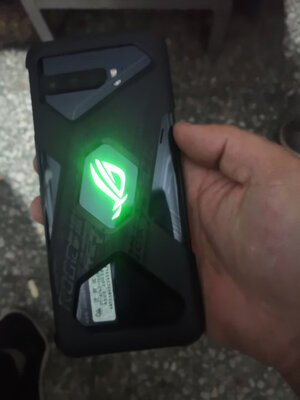 分析ROG游戏手机3至尊版怎么样?不好用?