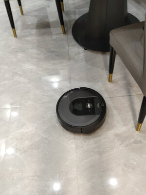 使用反馈iRobot Roomba961和iRobotRoomba i7哪个好？真实点评很差？