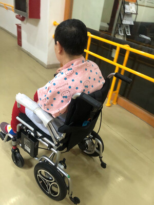 英洛华电动轮椅W5521看看不吃亏！深入分析