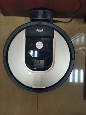 对比了解下iRobot i7+和iRobot Roomba961哪个好什么区别?是真的好用吗?