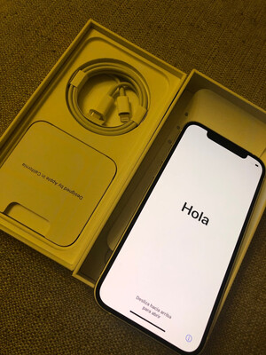 求助网友iPhone 12怎么样?听说质量很烂是真的吗?