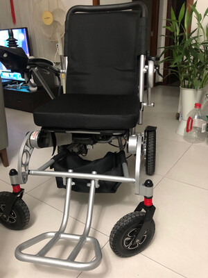 英洛华电动轮椅W5521怎么样?三个月使用彻底后悔了?感受反馈