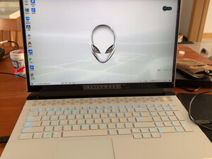 深入评测外星人Alienware m17 2020版怎么样？用了近一个月彻底后悔吗